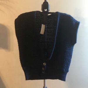 Sweater vest